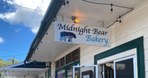 Midnight Bear Bakery Kauai Entrance